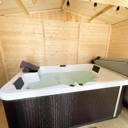 Jacuzzi Au Cocon Brestois 公寓 布雷斯特
